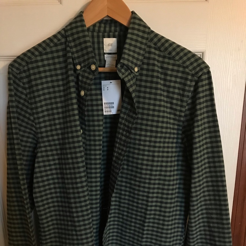 H and M casual button down shirt NWT